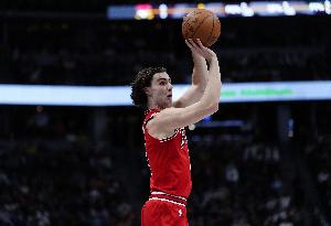 吉迪：对手已摸清我们命门 加强篮板拼抢做好回防就能击败我们