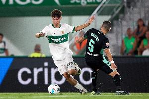 都体：尤文和那不勒斯竞争后卫蒂亚戈·加布里埃尔、中场门多萨