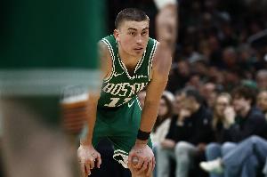 普理查德：我们进攻效率联盟第三还有提升的空间 这很令人期待