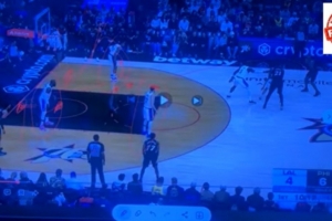 夸梅：詹姆斯只会依靠运动能力来防守 10年或许可行现在真不行