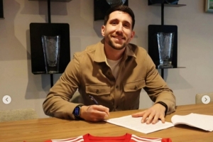 官方：海牛外援尼古拉·拉德马诺瓦自由身加盟匈牙利联赛球队