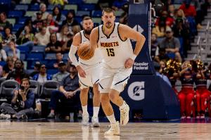 亲自动手！约基奇一人连拿9分打花国王 分差突破30分