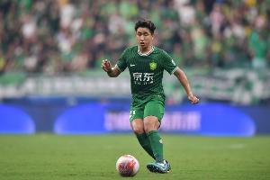 直播吧：张源已经告别北京国安，下赛季有望加盟深圳新鹏城