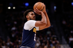 靠谱火力！卡梅隆·约翰逊13中6拿到16分3板 罚球4中3