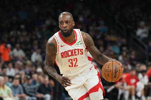 老夫聊发少年狂！杰夫·格林单臂隔扣新秀卡尔克布伦纳打成2+1