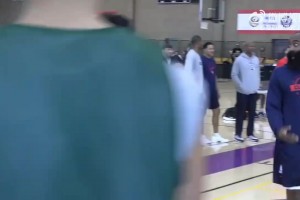 泰伦·卢&保罗队内训练完整版视频：保罗觉得快船训练有问题，并通过哈登转达给卢指导