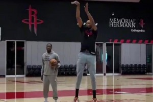 看杜兰特在火箭队内训练这投篮，真是一种享受